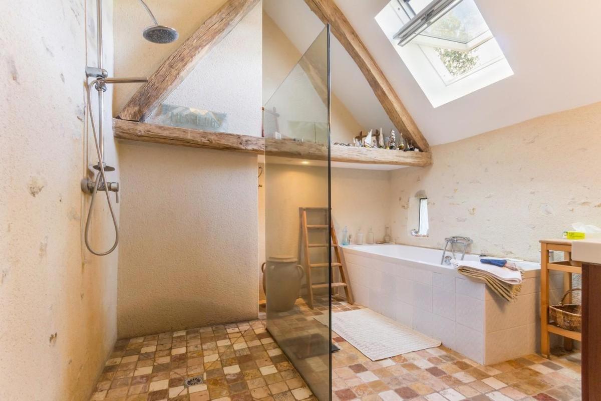 La Thibaude - Livry Bed & Breakfast Livry  Ngoại thất bức ảnh