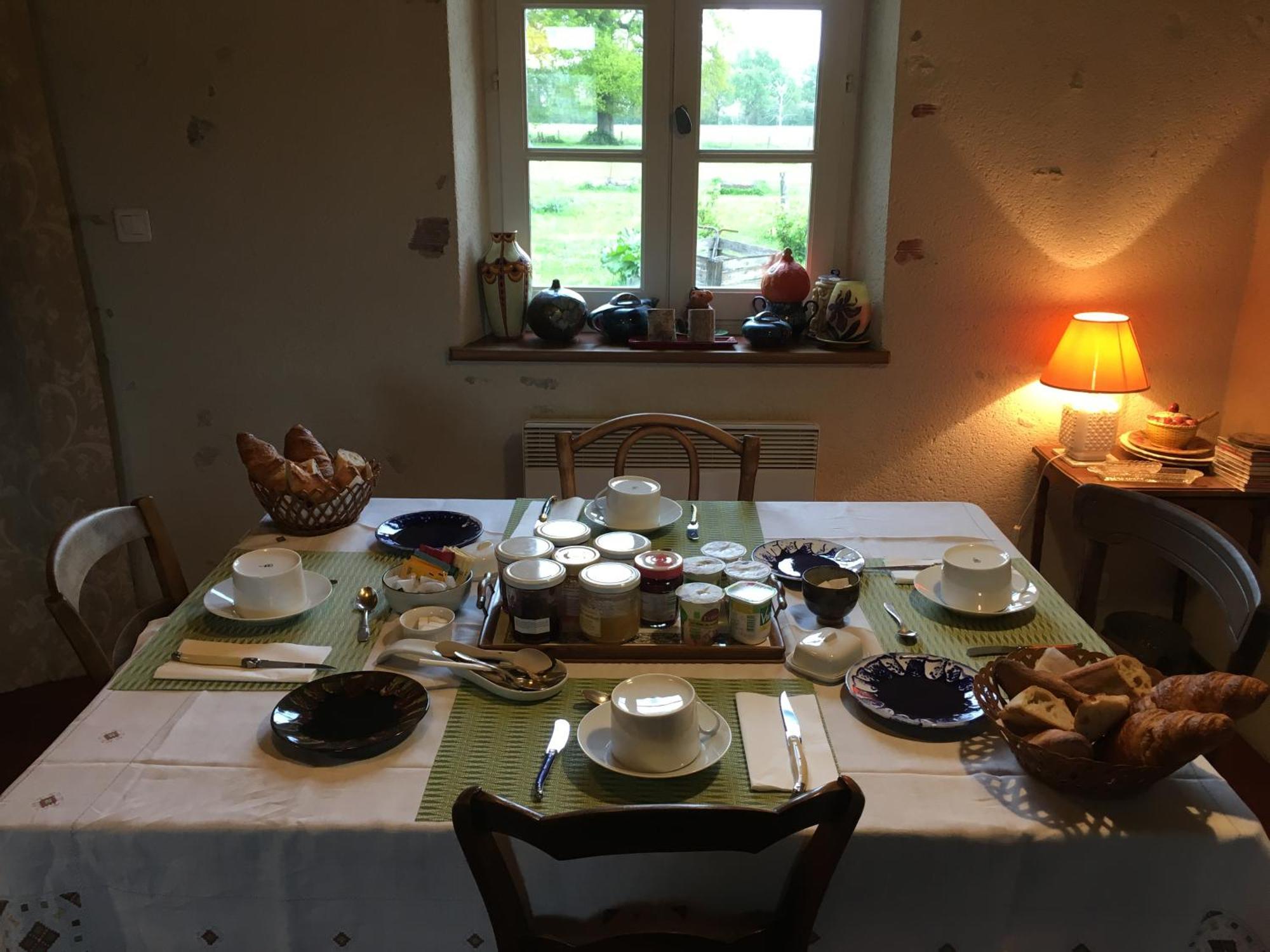 La Thibaude - Livry Bed & Breakfast Livry  Ngoại thất bức ảnh